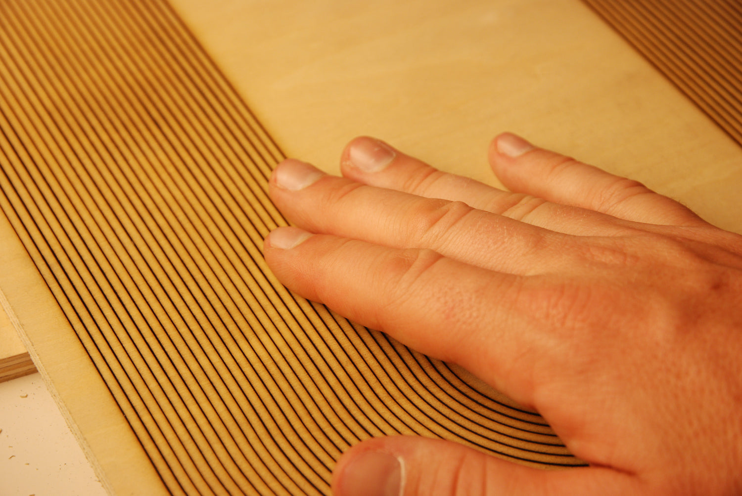 Handgemachte Leuchten, Pendelleuchten, Lasern, LUWALD, Individuelles Design, Manufaktur, Holz