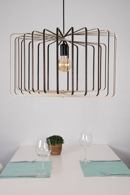 LUWALD NO.01 Pendelleuchte aus Holz, schwarz, handgefertigt, zylinderförmig, ausgeschaltet, Seitenansicht